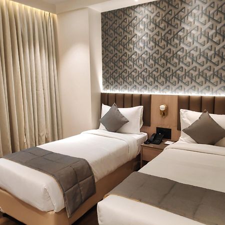 מומביי Maxxvalue Hotel Midc - Andheri מראה חיצוני תמונה