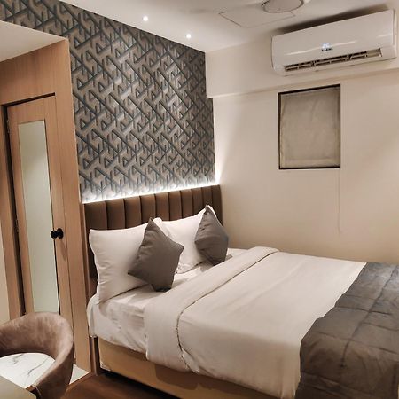 מומביי Maxxvalue Hotel Midc - Andheri מראה חיצוני תמונה