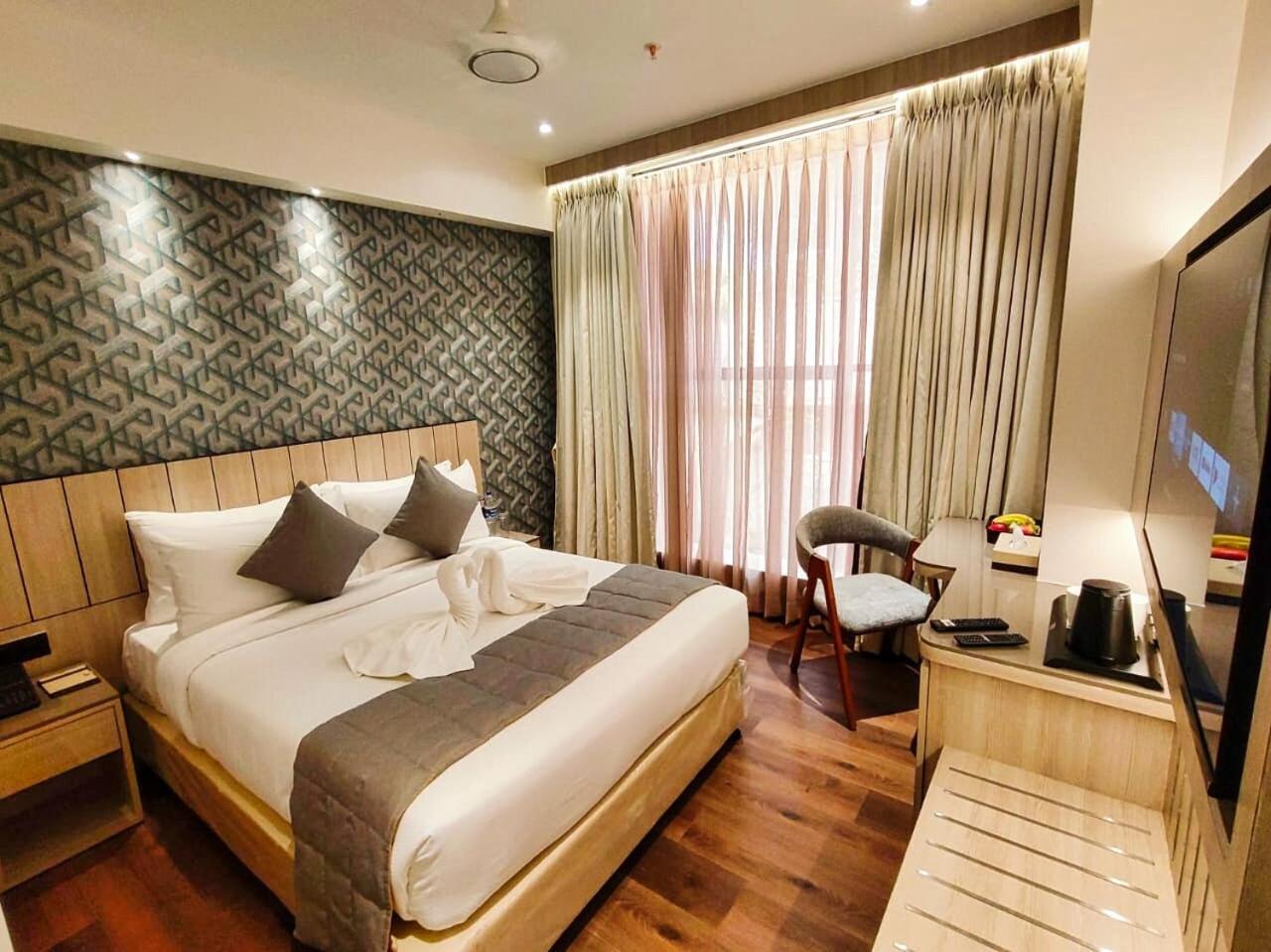 מומביי Maxxvalue Hotel Midc - Andheri מראה חיצוני תמונה